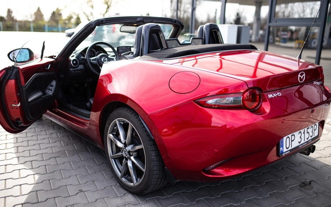 Mazda MX-5 cena 133900 przebieg: 33000, rok produkcji 2021 z Zabrze małe 106